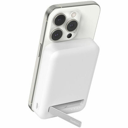 Belkin BoostCharge Pro Magnetic Power Bank with Qi2 15W 10K - BPD008btWH