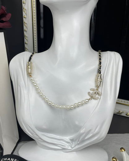 18K  Chanel Crystals Choker Necklace